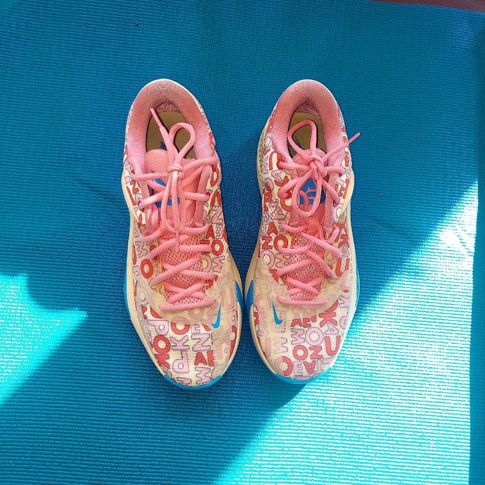 Nike Zoom Freak 4